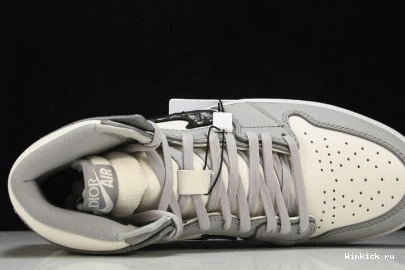 JORDAN AIR HIGH DR RETRO 1 X 0826